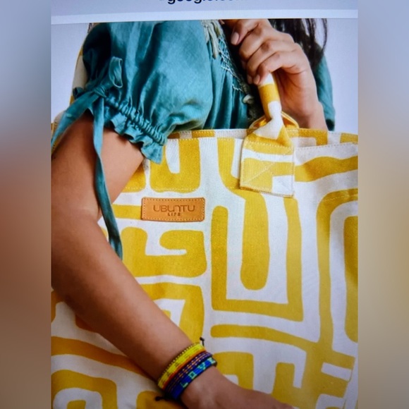 Ubuntu Handbags - Ubuntu Life~NWT~Roomy Multi-Purpose Weekender Bag~Leather Straps~100% Cotton